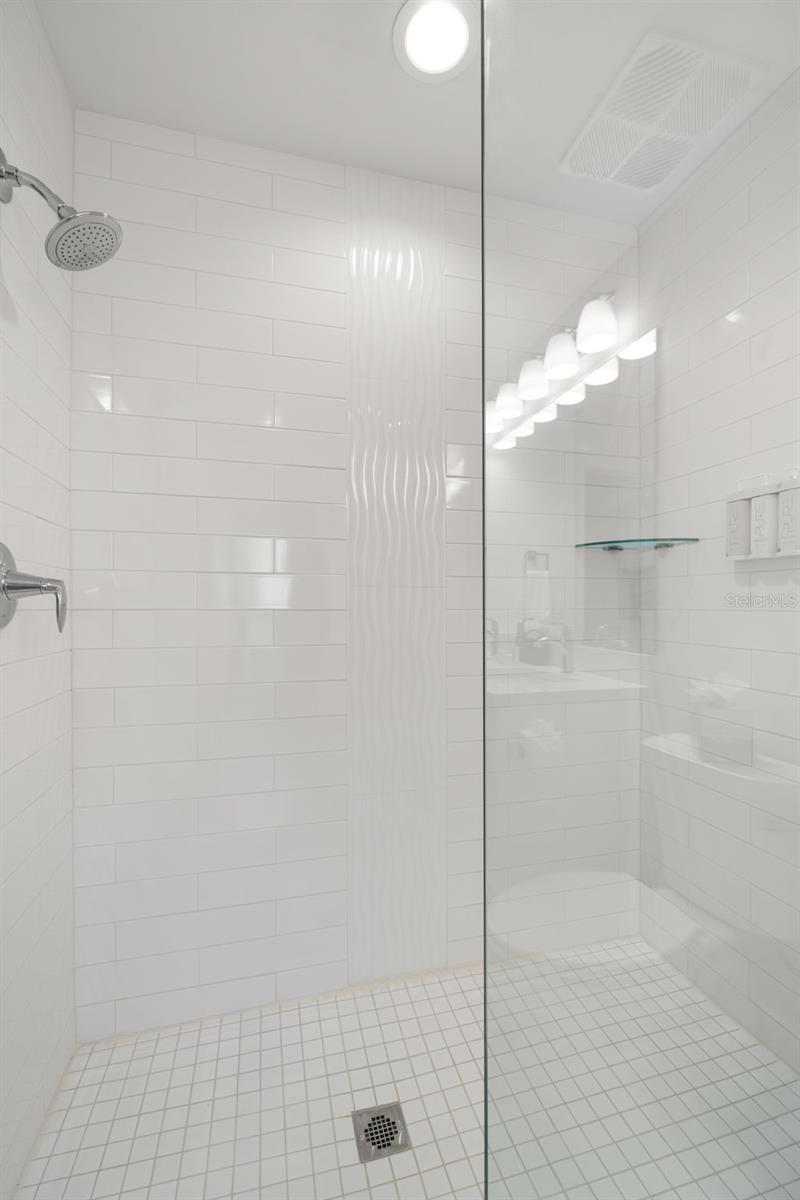 PRIMARY BATHROOM WALK-IN SHOWER