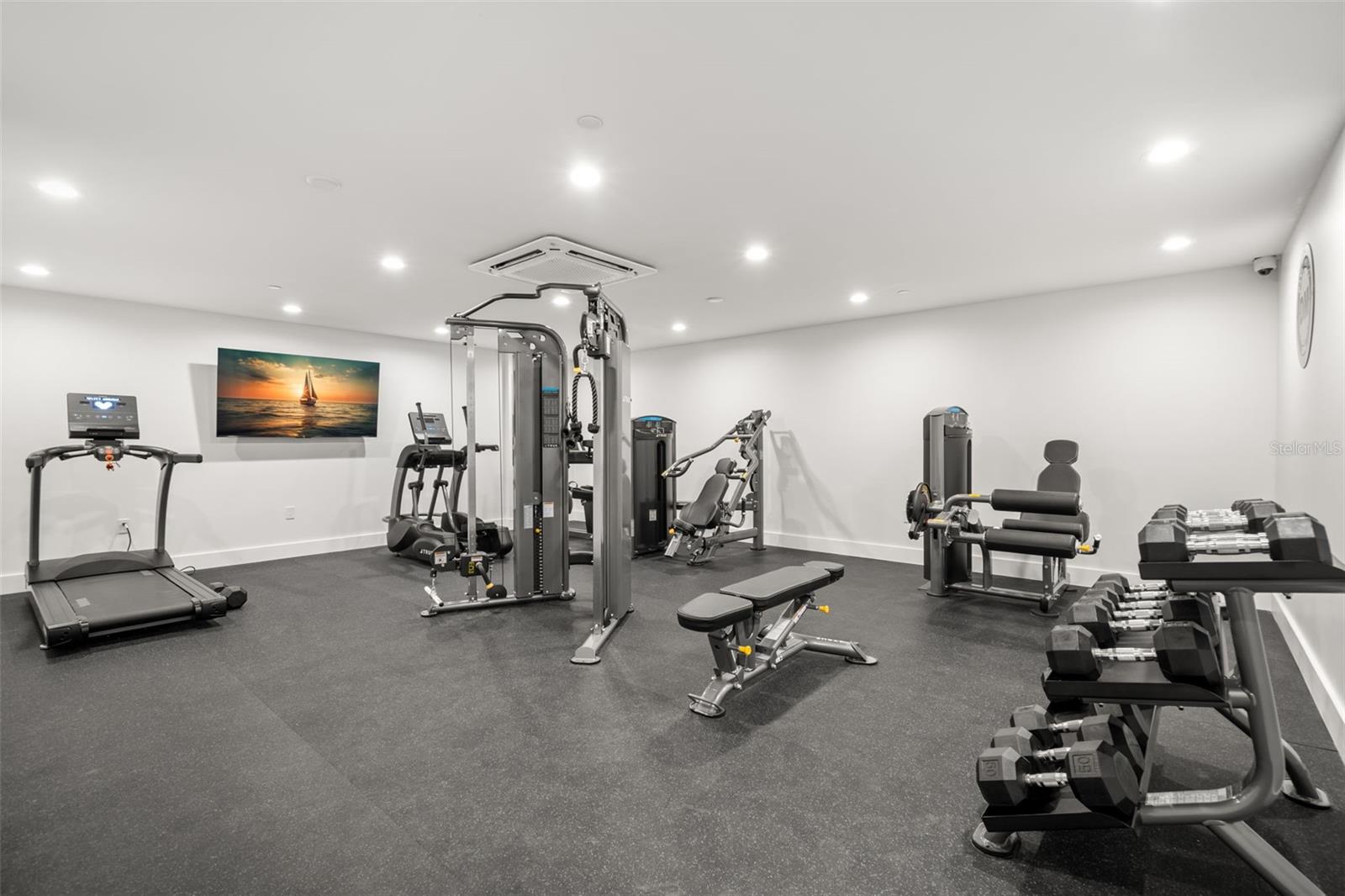 2ND FLOOR FITNESS CENTER