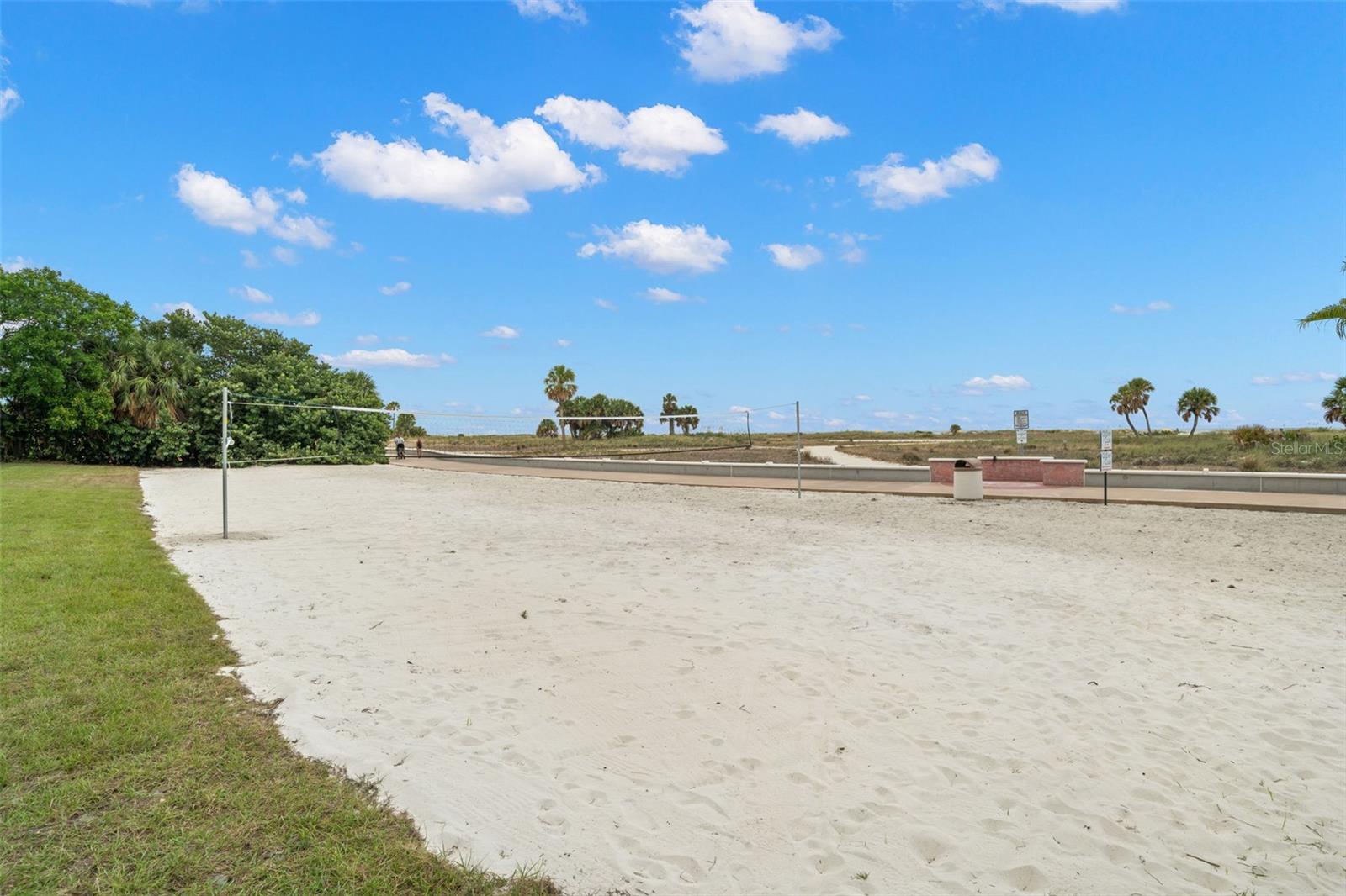 BEACH VOLLEYBALL COURT