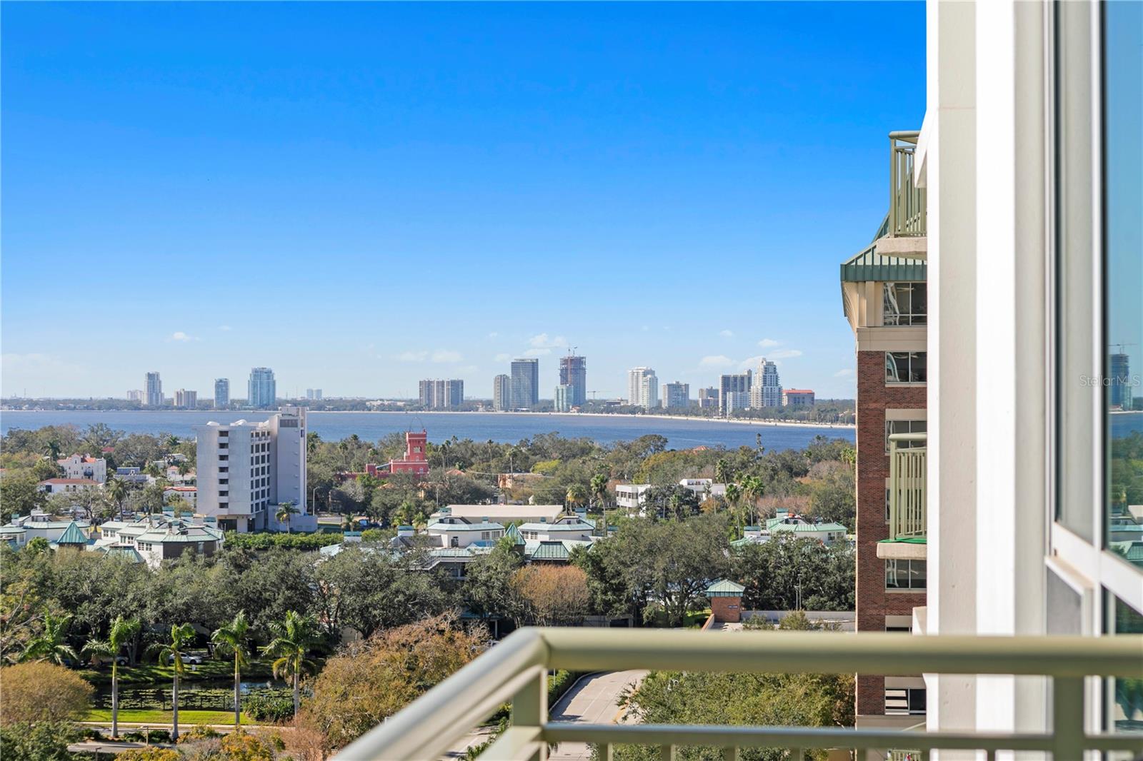 Views from wrap around terrace extend to iconic Bayshore Blvd.