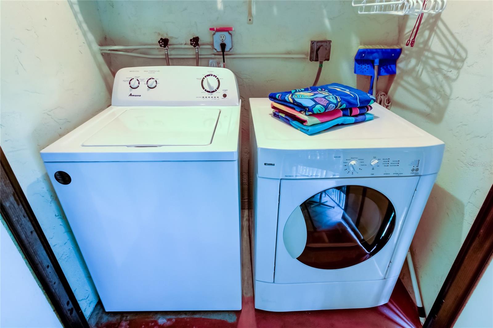 13. PRIVATE Laundry Closet is on the Lanai! Washer & Dryer is Included!!