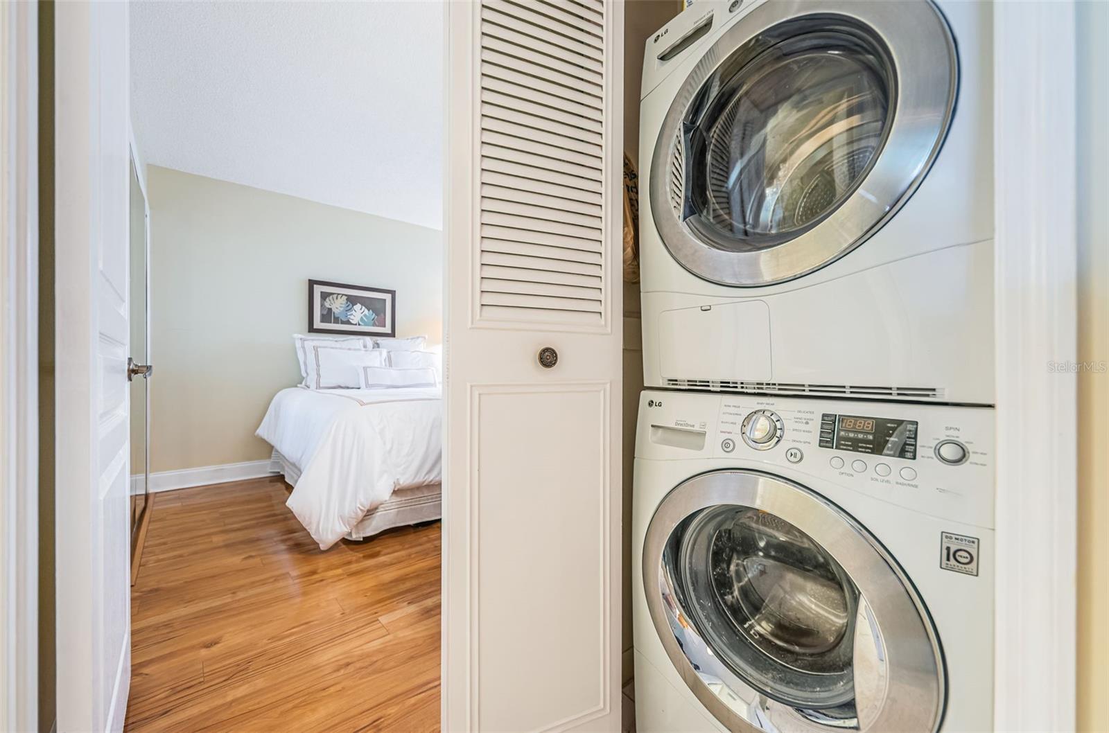 Stacked laundry closet