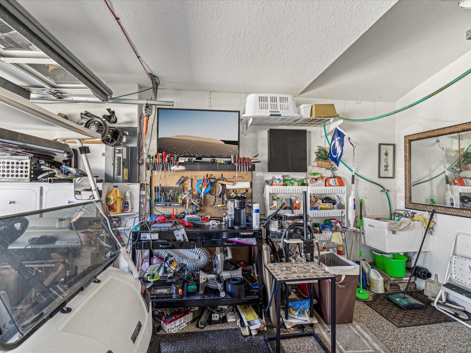 Work bench and Laundry sink in Garage