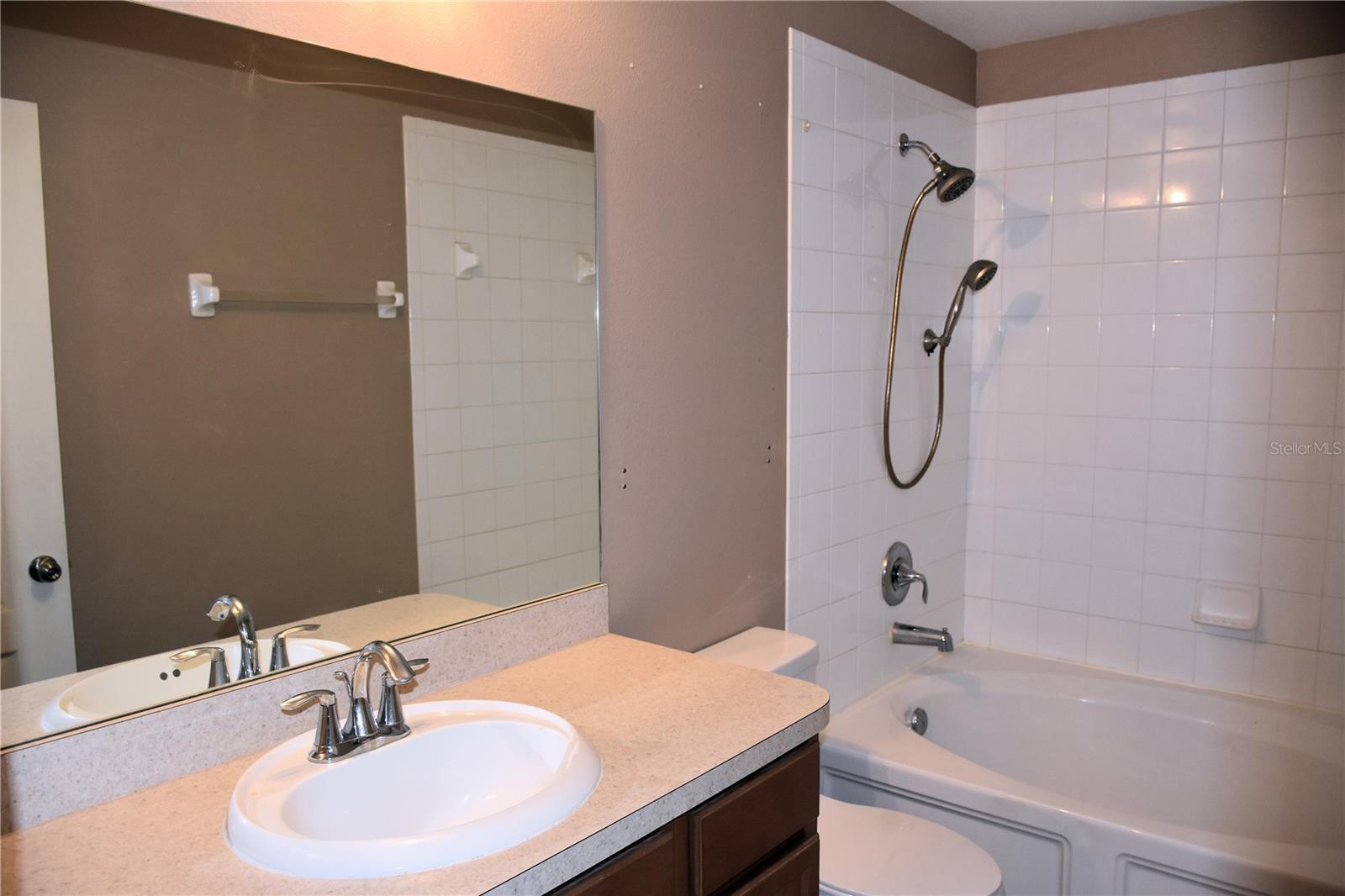 Master Bath with garden tub/shower combo