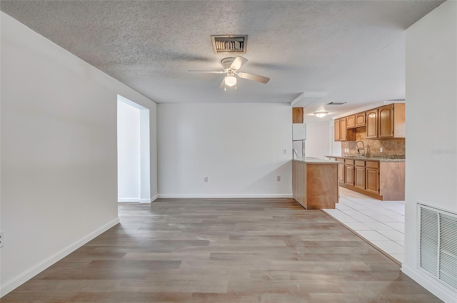 Entryway - Living Room