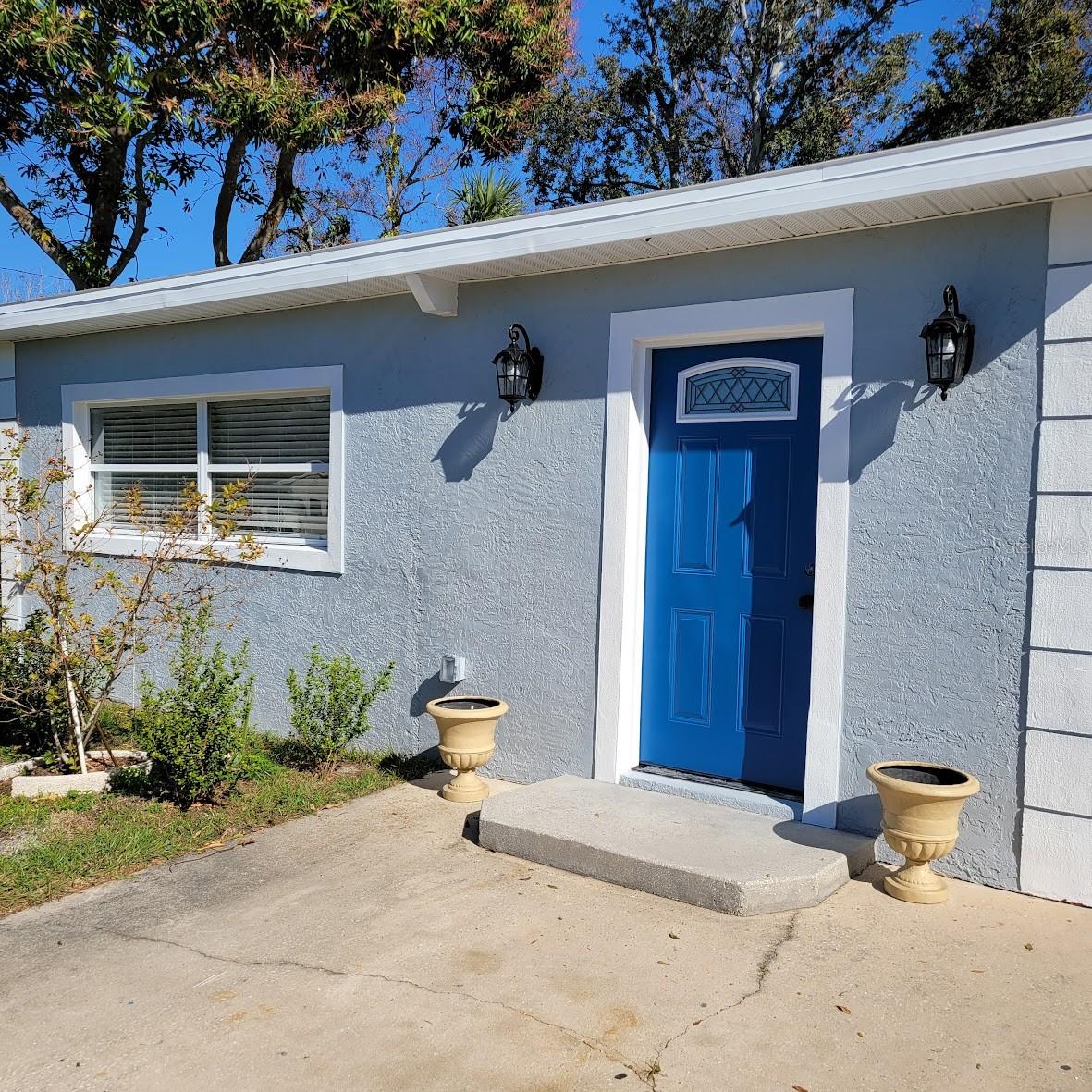 This front entrance leads to the family room.