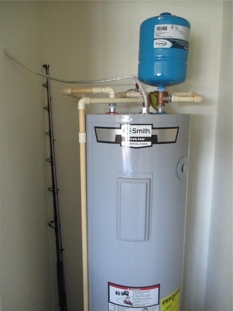 Newer Hot water Heater 2023