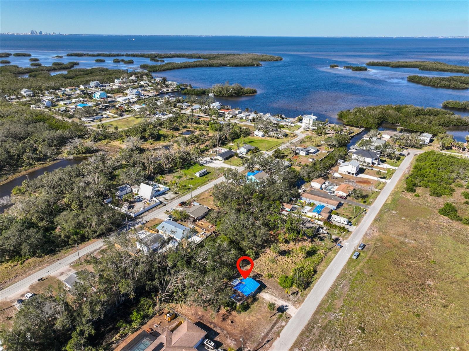 direct access to Little Manatee River