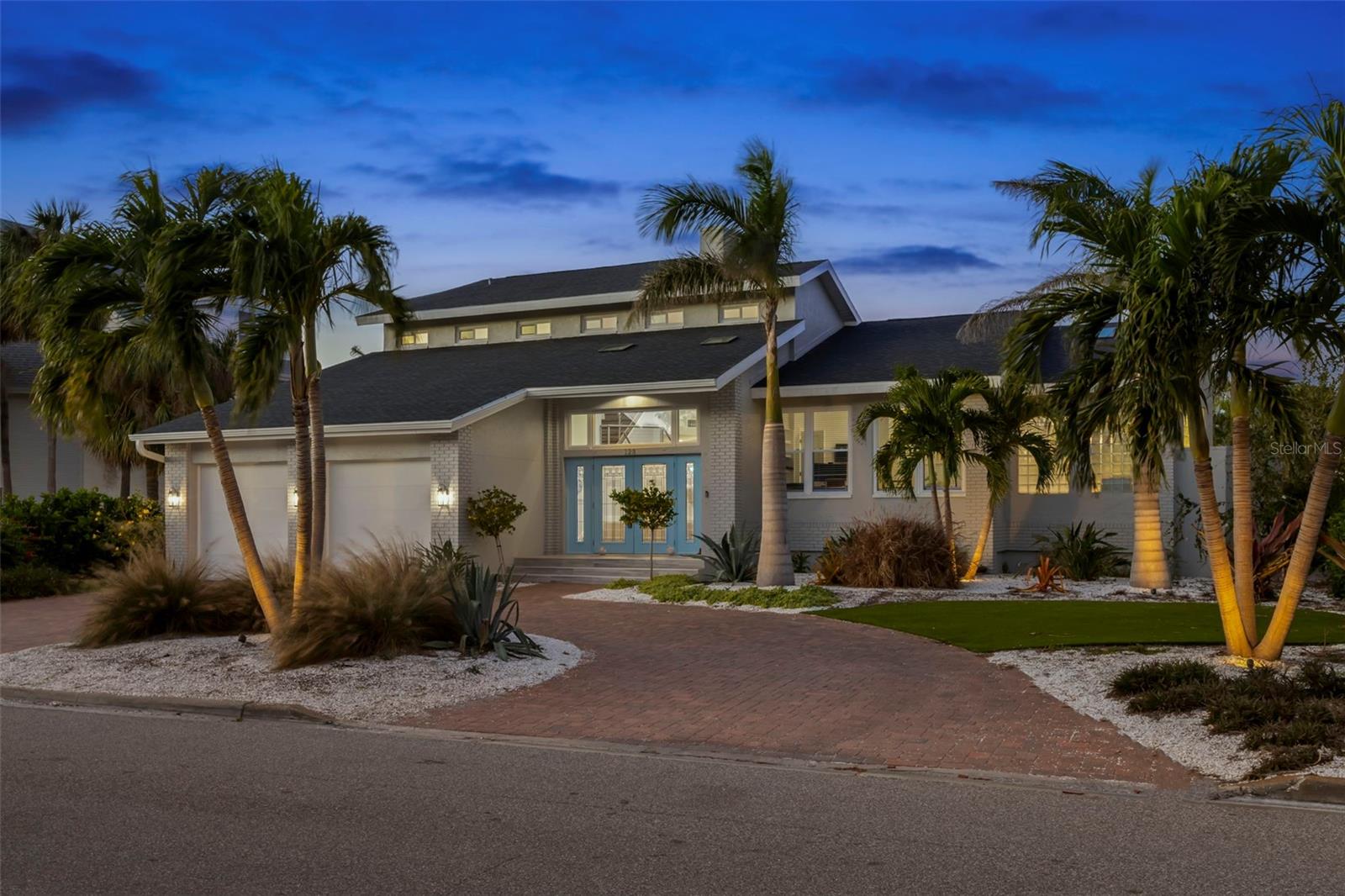 Elevated home with no water intrusion from storms.