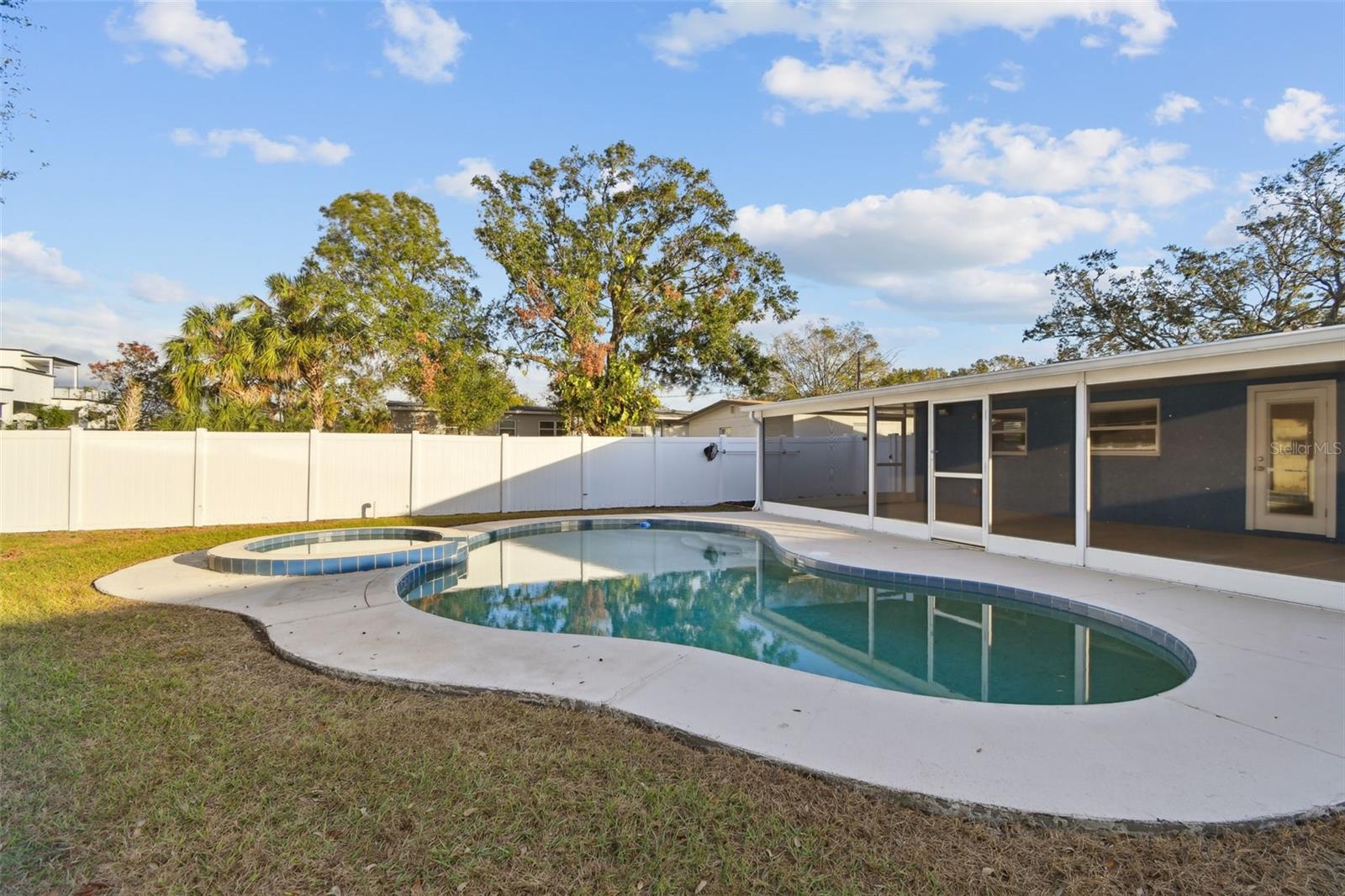 Great Pool Deck