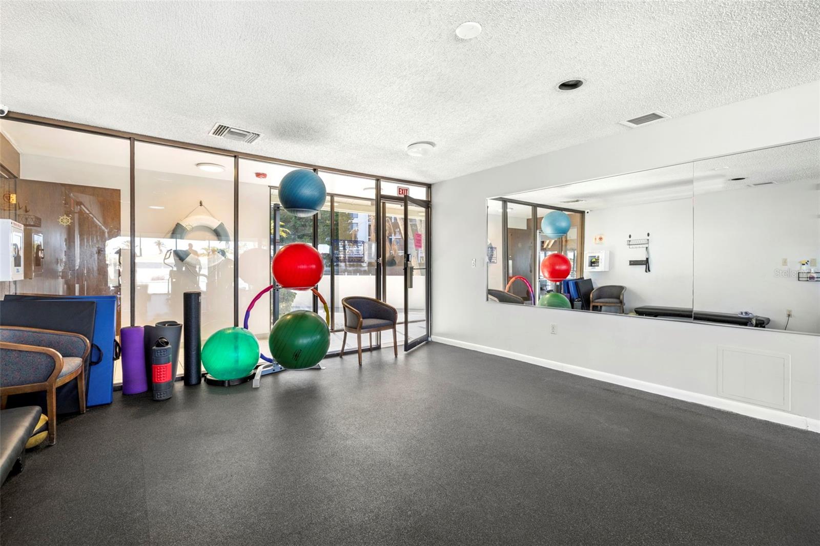 Keep up your healthy lifestyle at the clubhouse gym