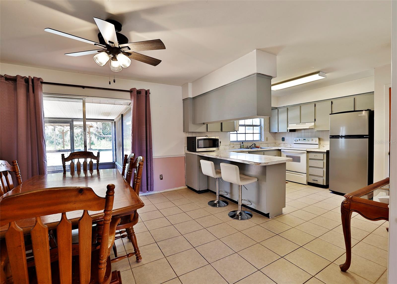 dining room