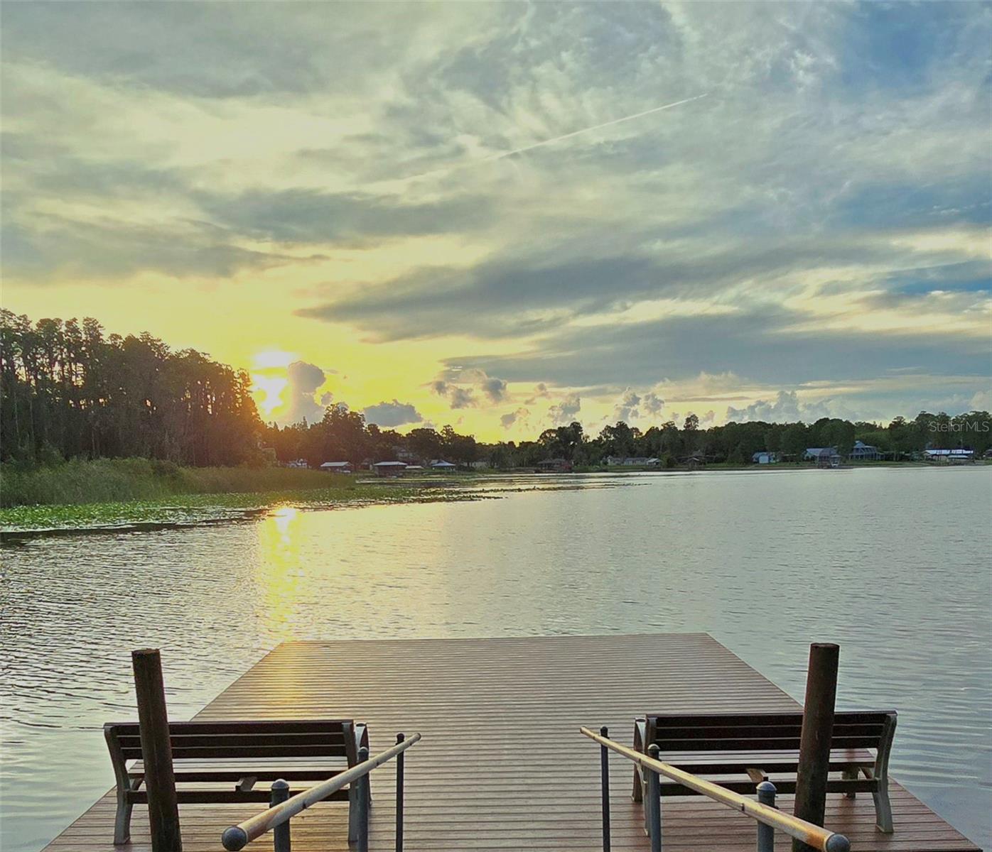 Community dock on Bird Lake