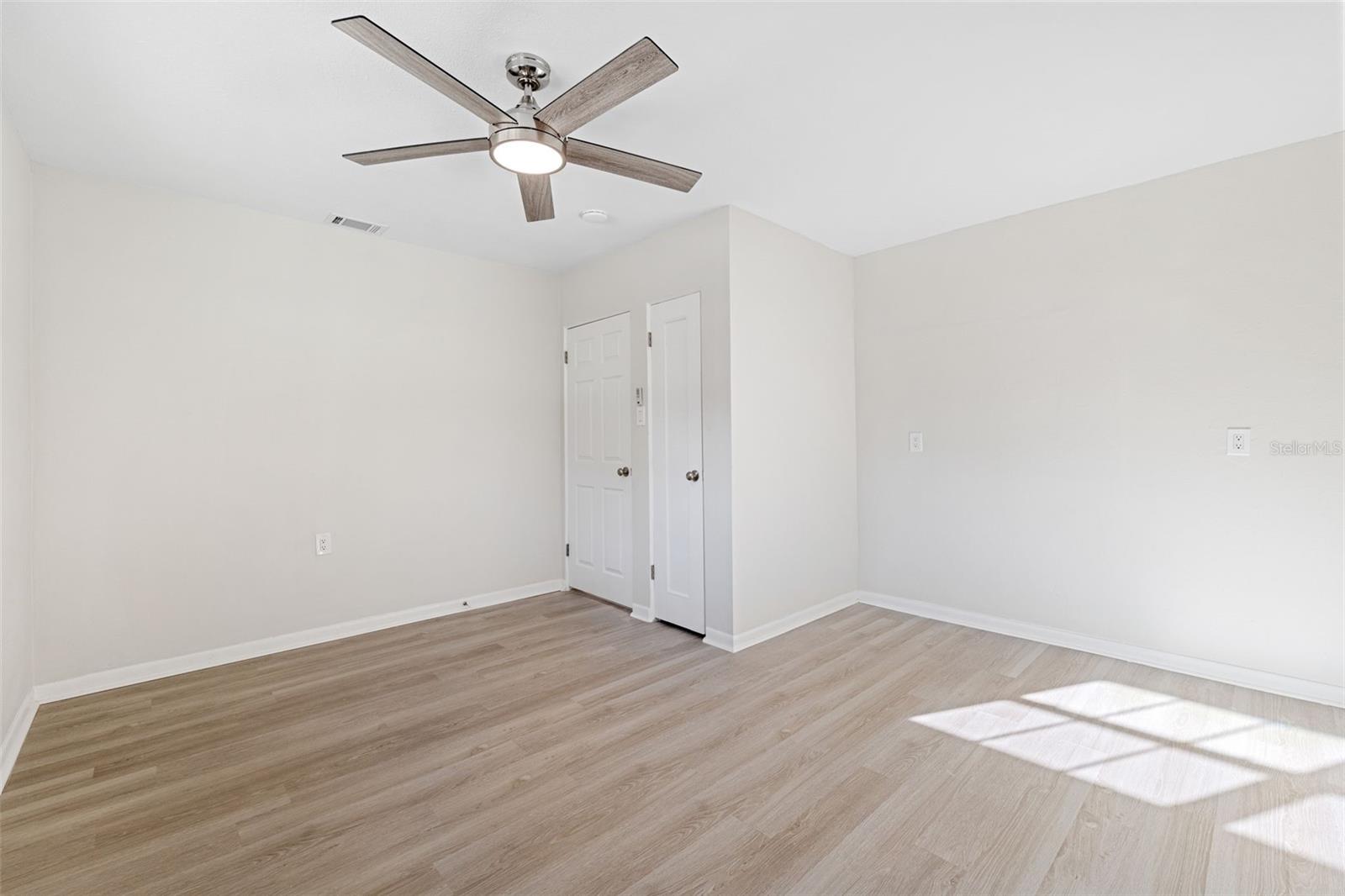 Guest bedroom