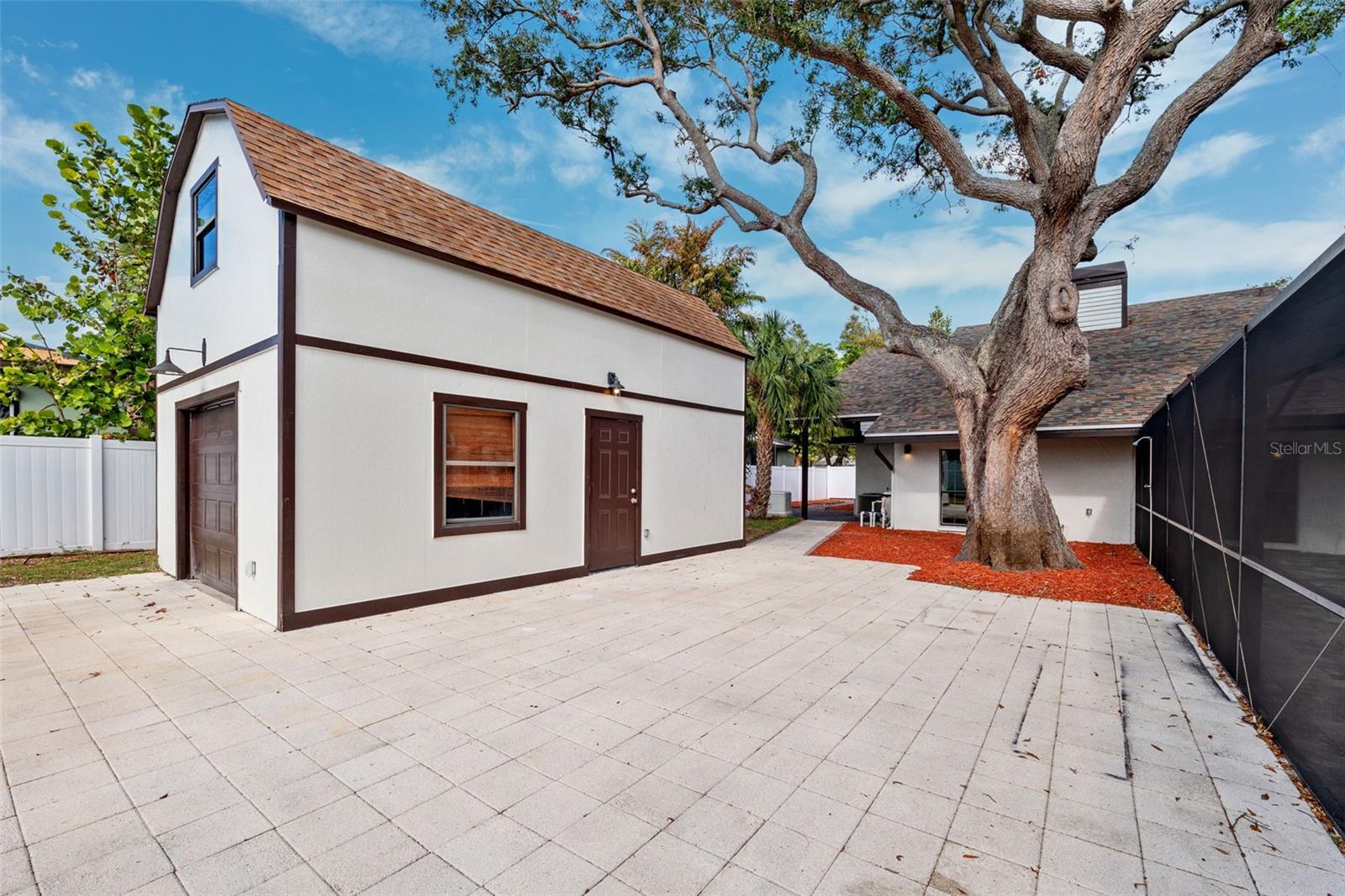 Backyard detached garage with alleyway access