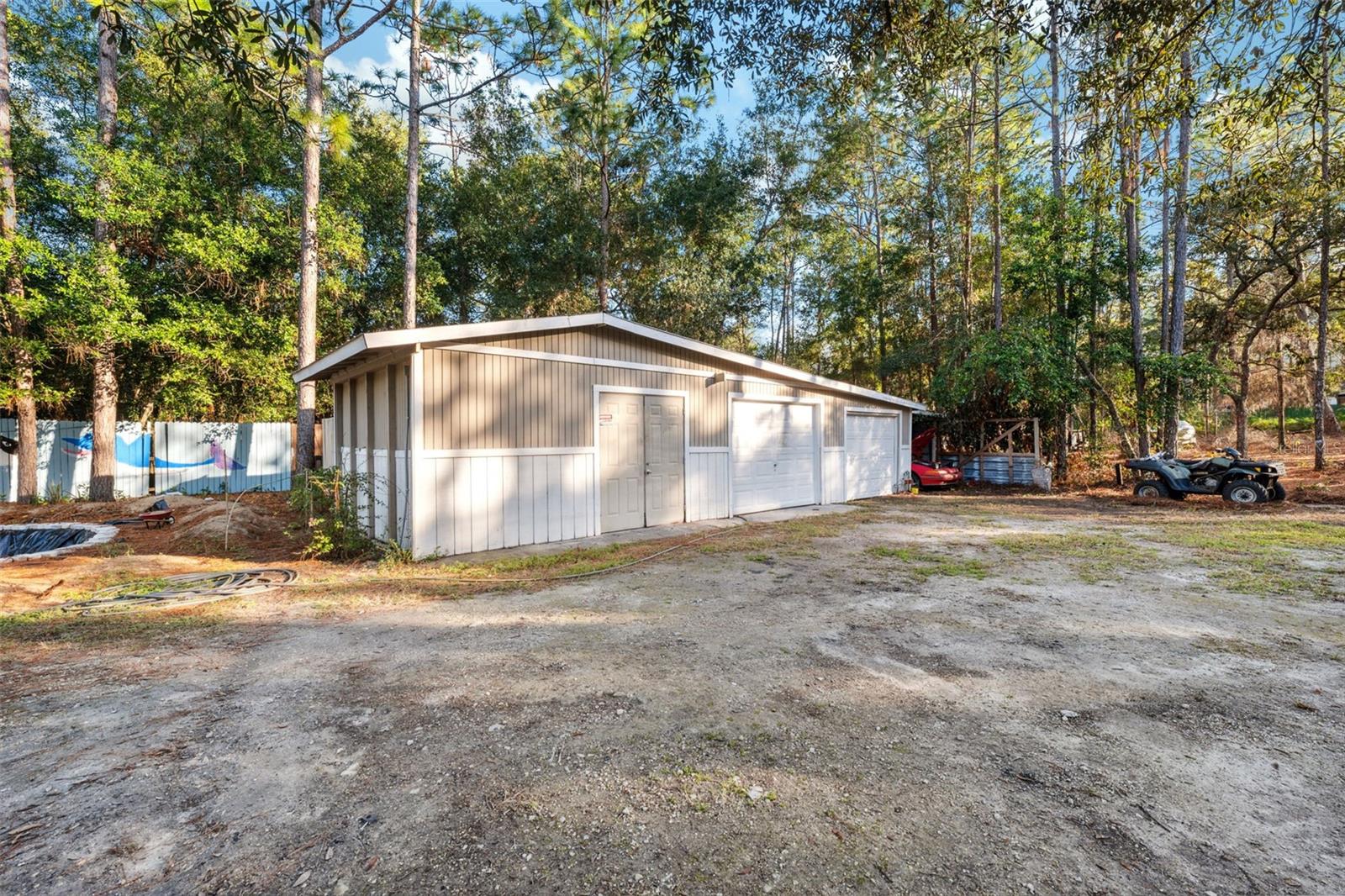 Detached Garage/Workshop