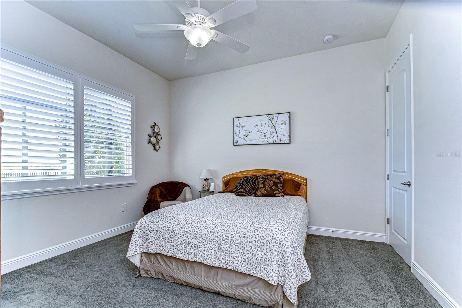 Second bedroom with beautiful natural light.