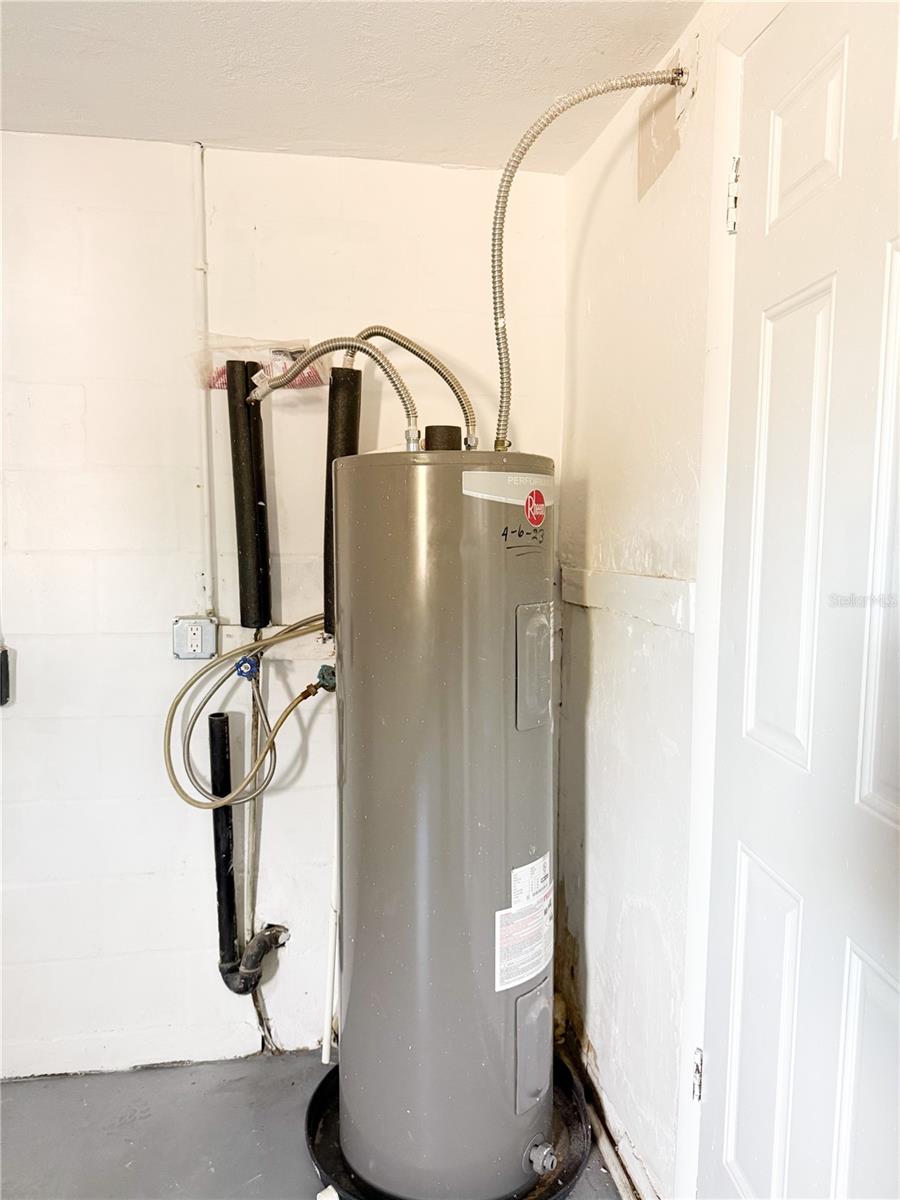 Hot Water Heater