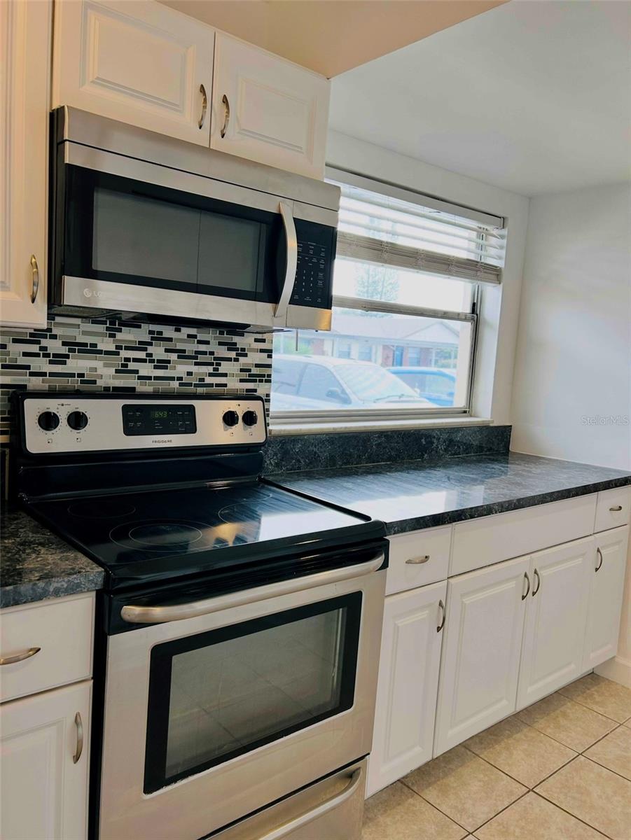 Stainless range and microwave