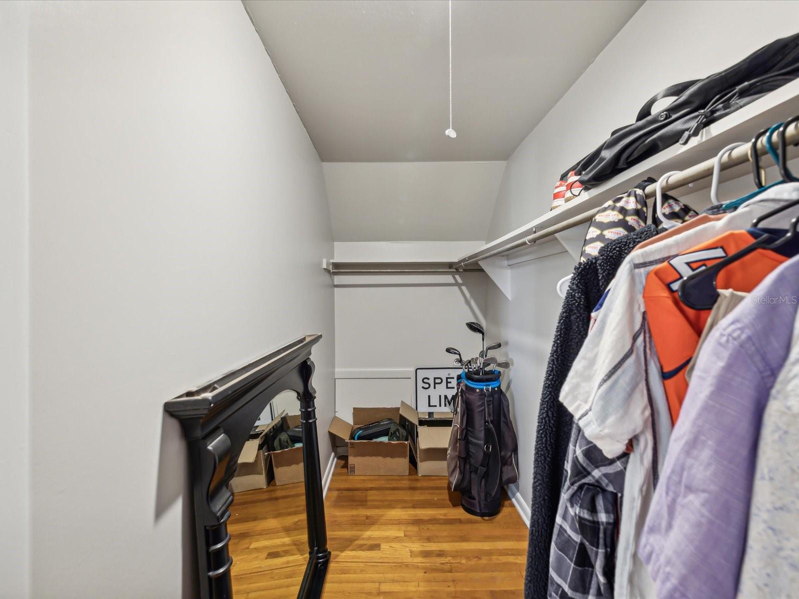 walk-in closet