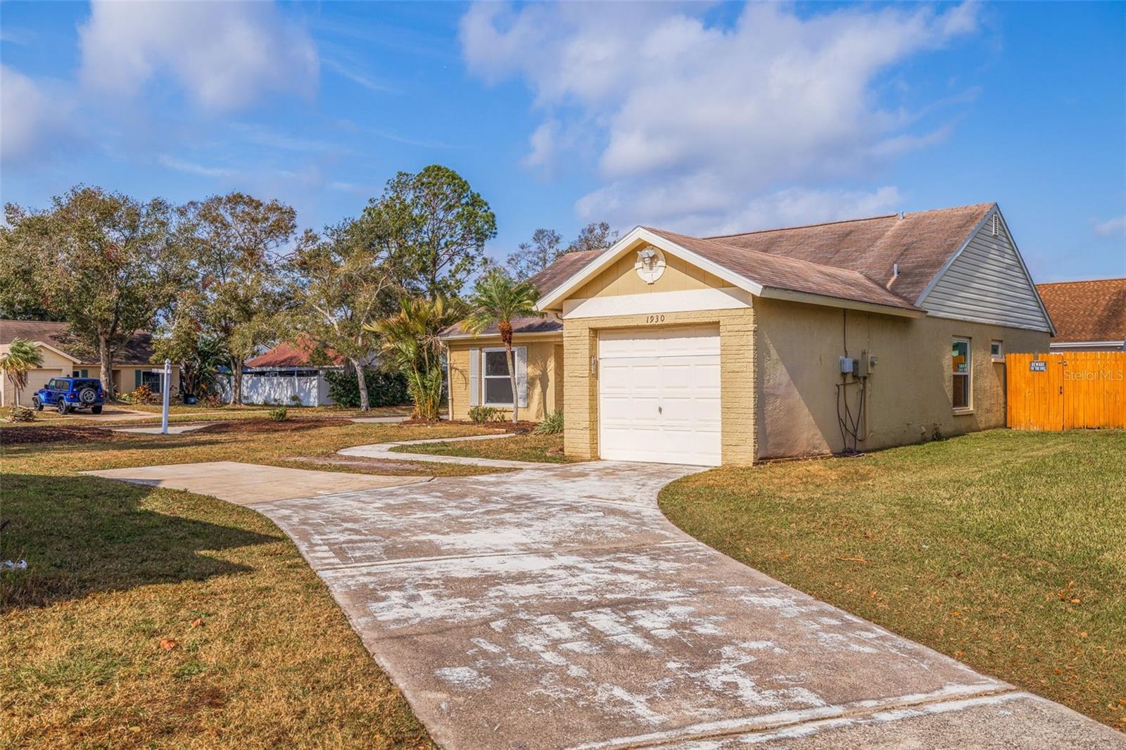 Property Driveway view 1