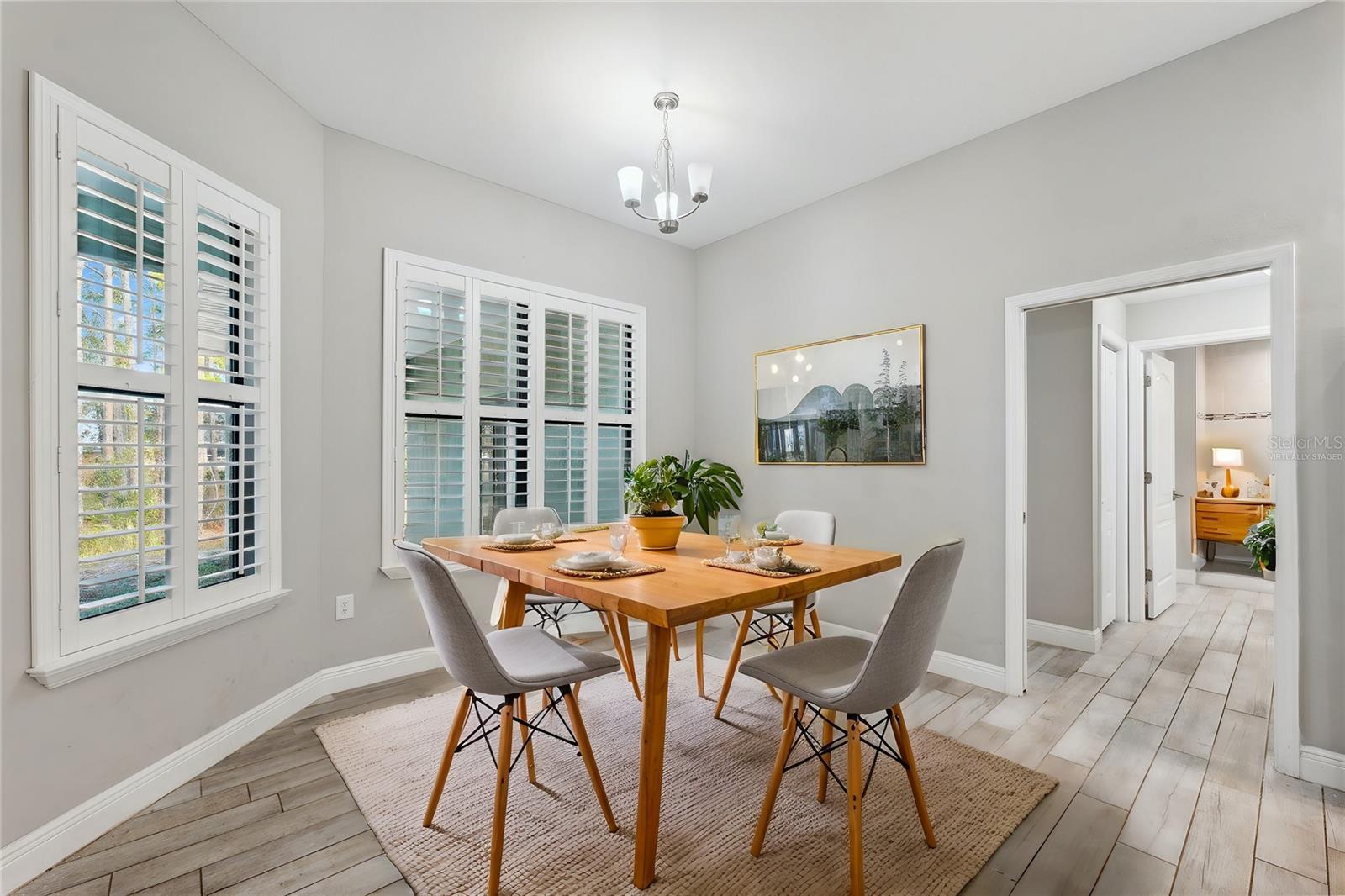 Breakfast Nook (Virtually Staged)