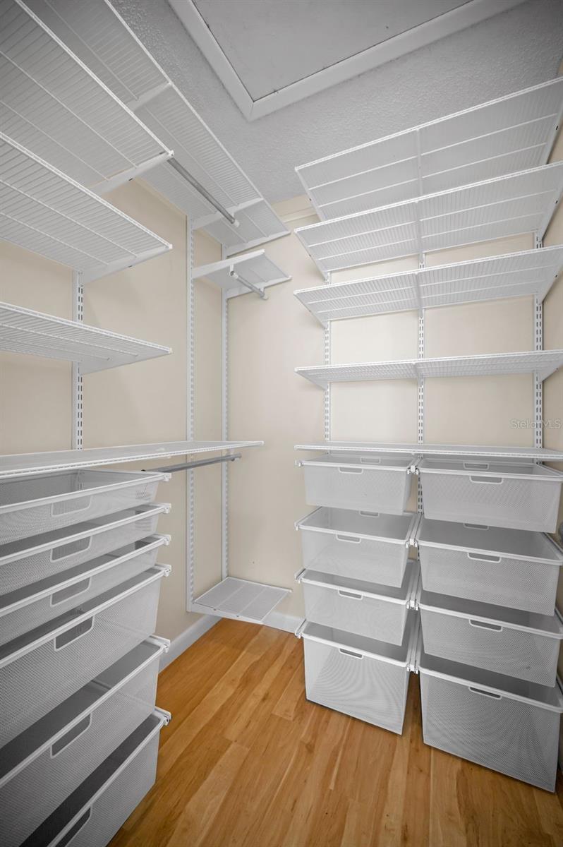 Built-in Organized Shelving