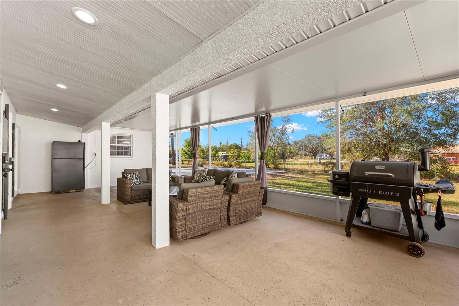 Screened Porch