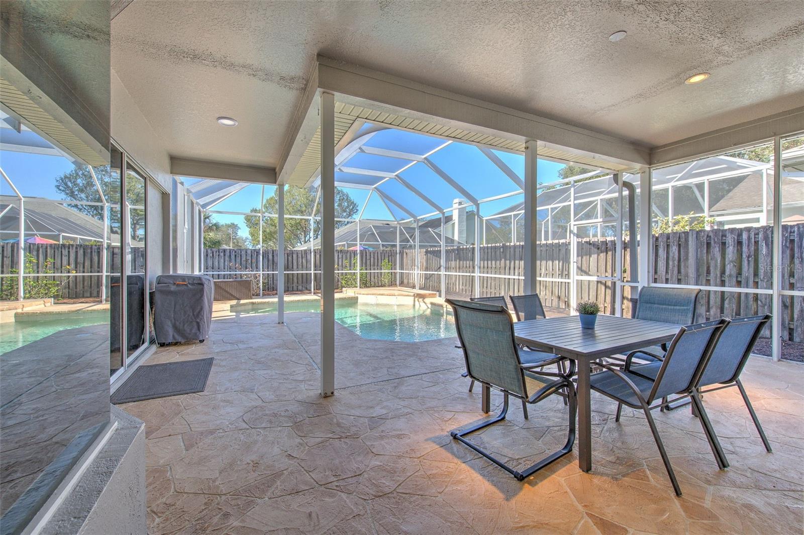 Lanai overlooking pool