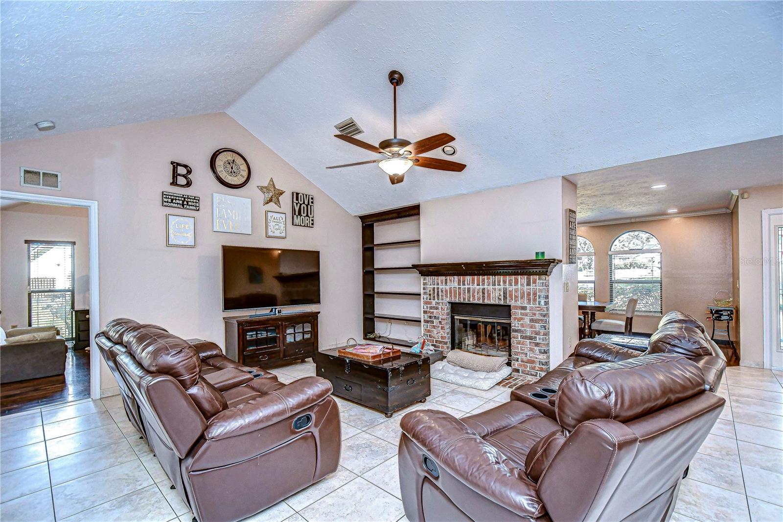 Main living space features an indoor fireplace!