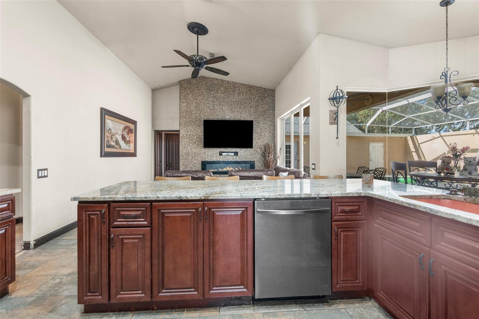 Open floor plan so you can see the pool, family room and breakfast room from the kitchen!