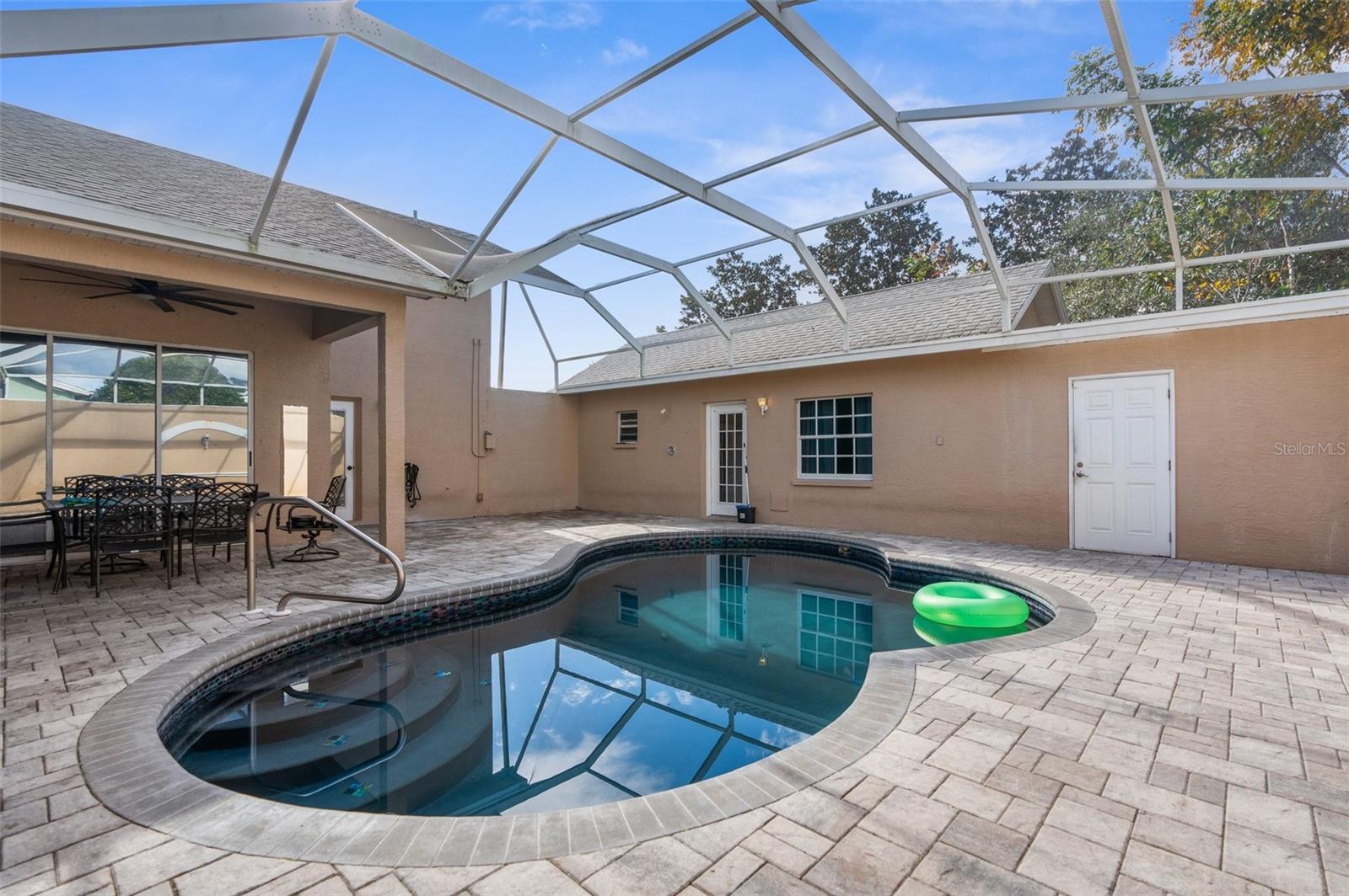 Private pool with new lagoon finish!