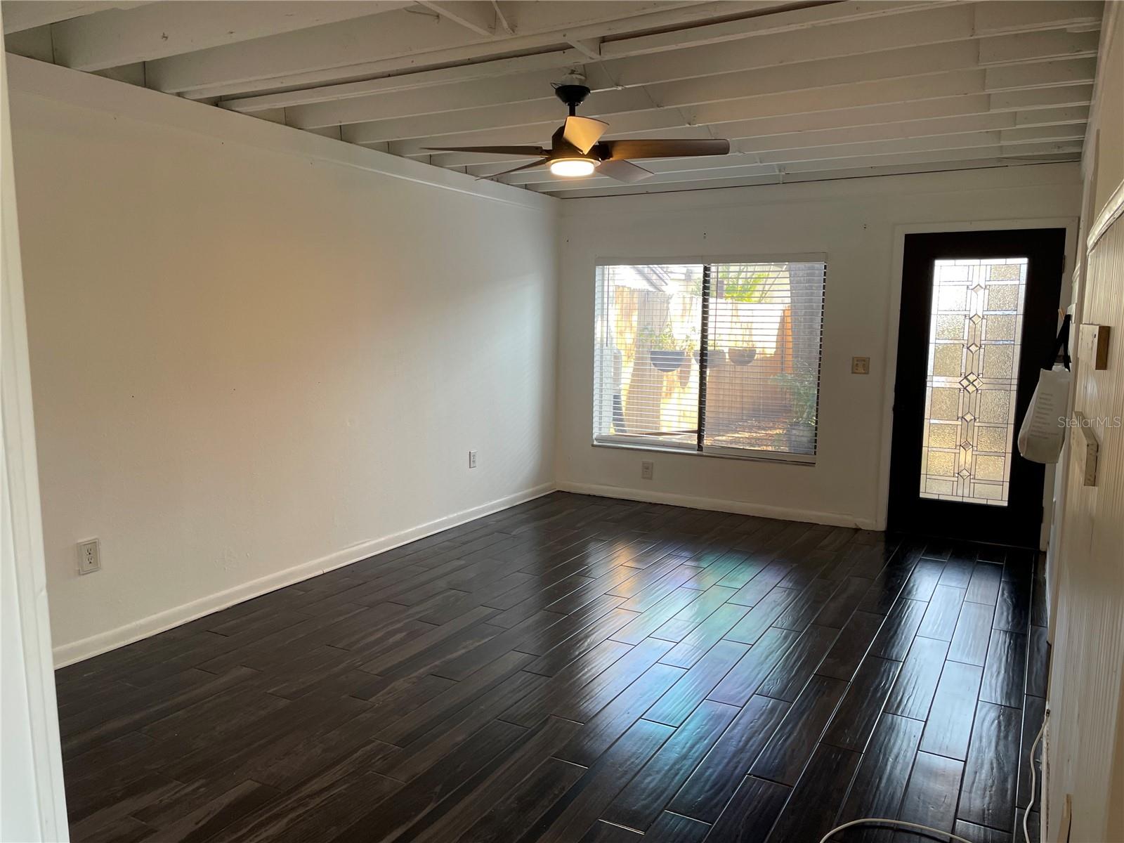 Living Room 1881 N Hercules Ave, Clearwater, FL