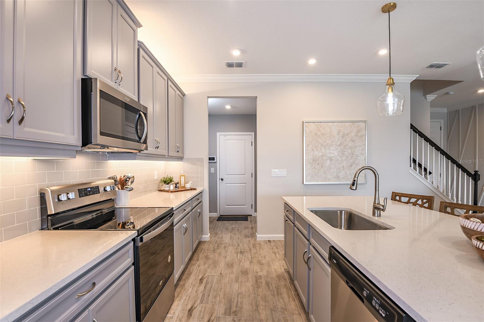 Kitchen Island with Breakfast Bar