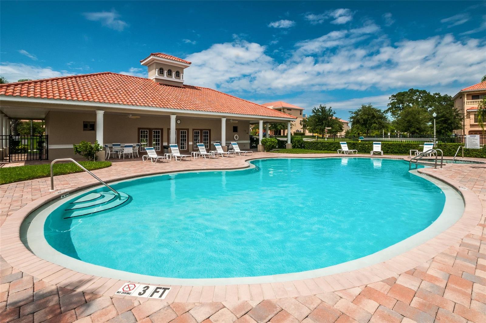 pool & Clubhouse