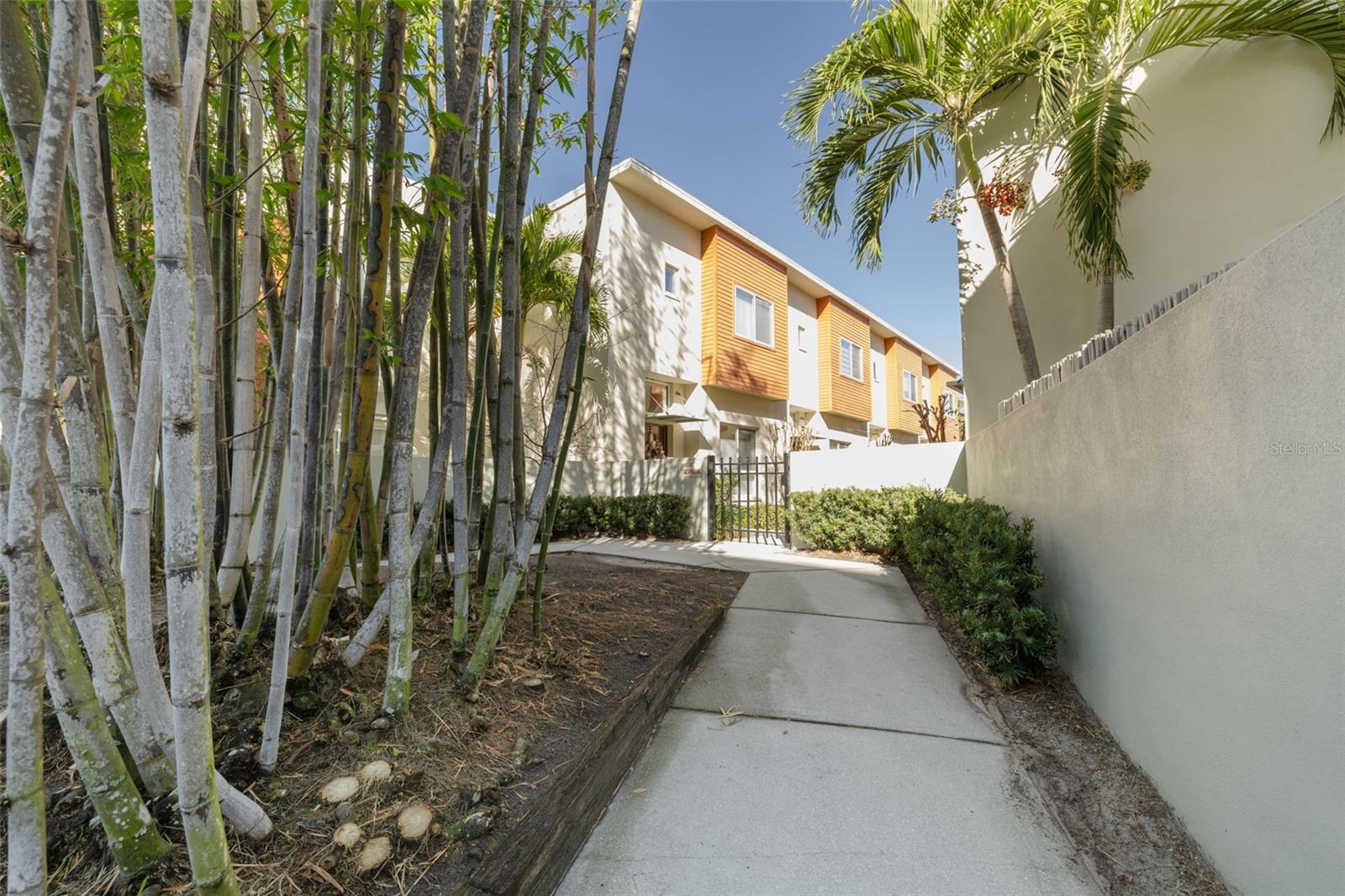 Calla Terrace Townhome in Downtown St Petersburg