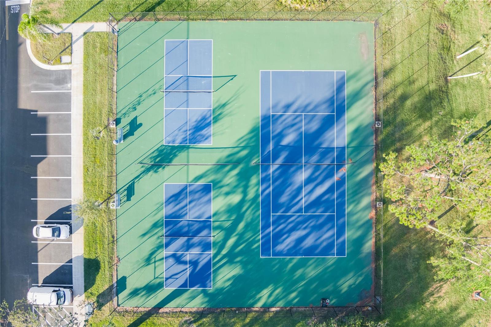 Community Tennis Courts