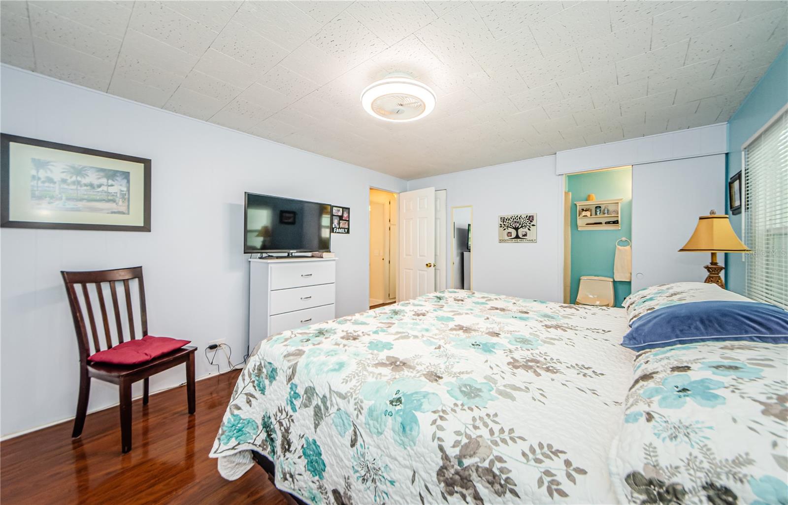 Primary Bedroom with En-suite and walk in closet