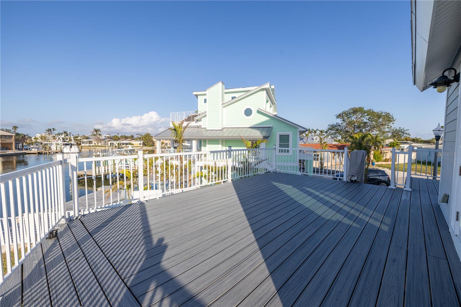 2nd story patio