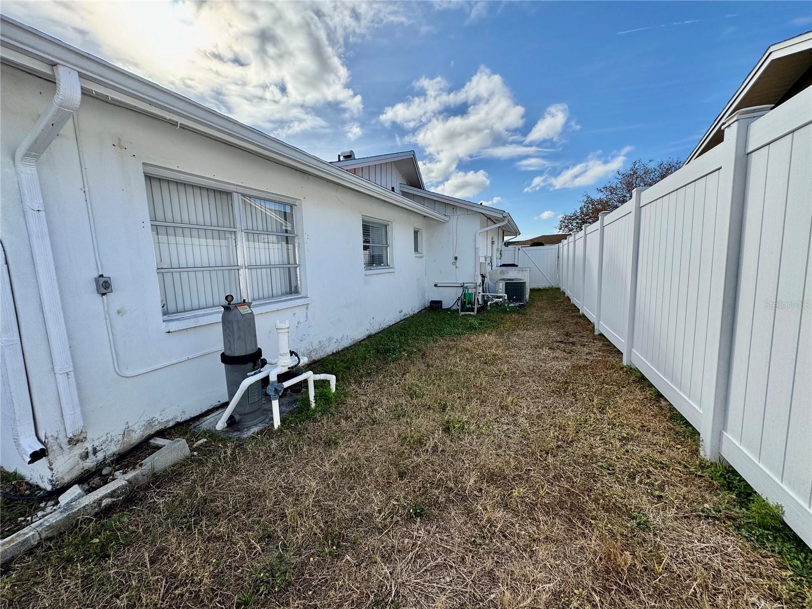 Fenced side yard