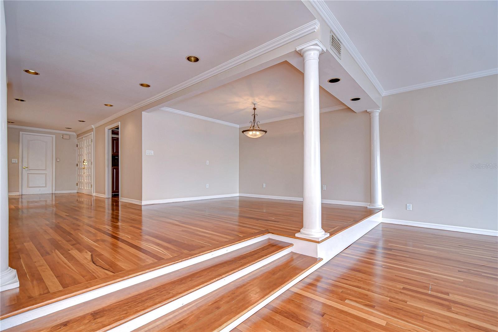 Dining Room looking towards kitchen and front door