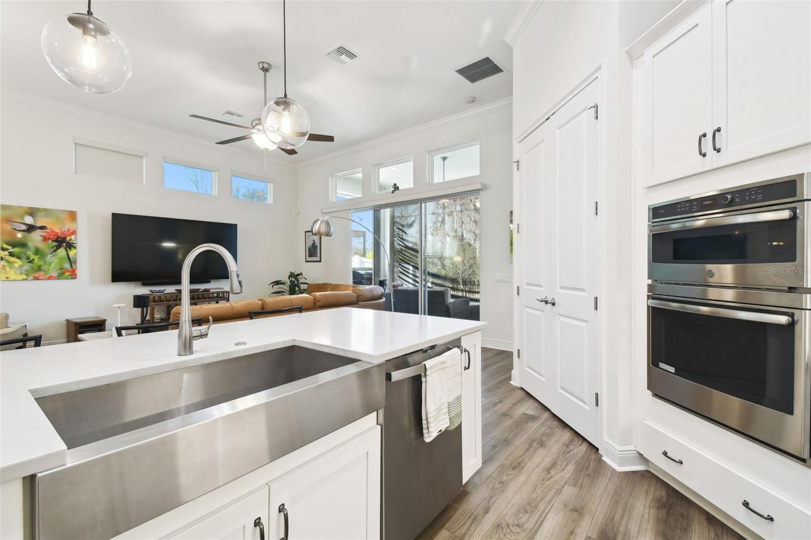 Farm style stainless sink