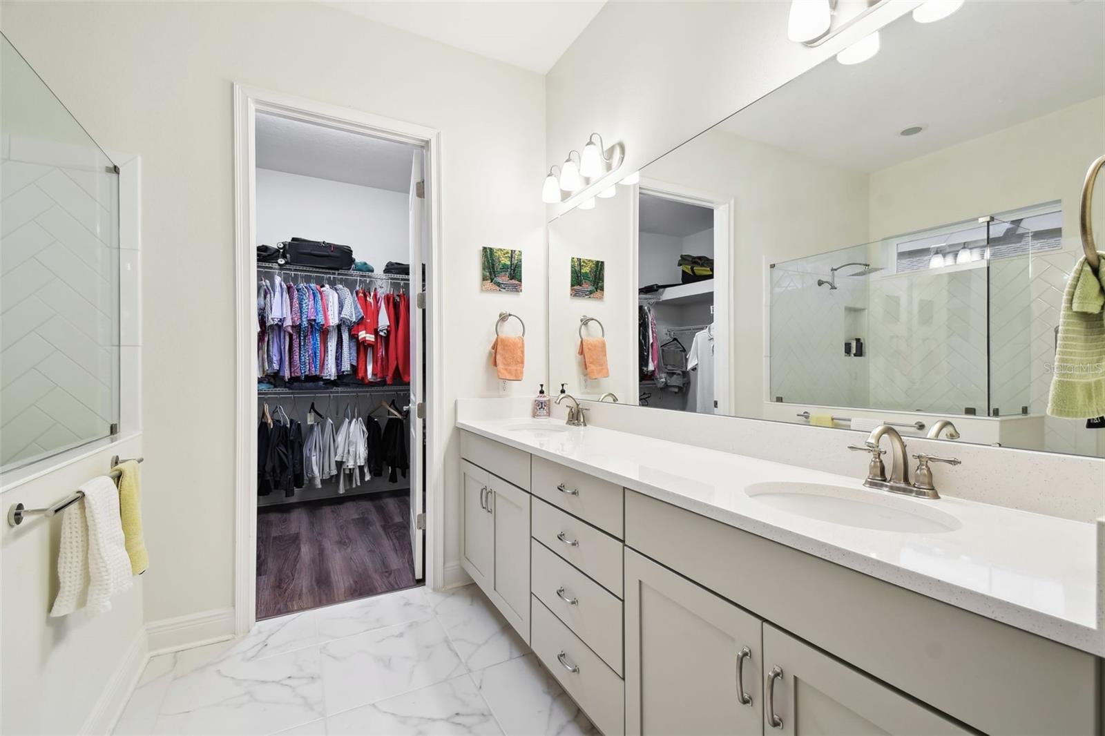 Dual Vanities with Quartz Countertops