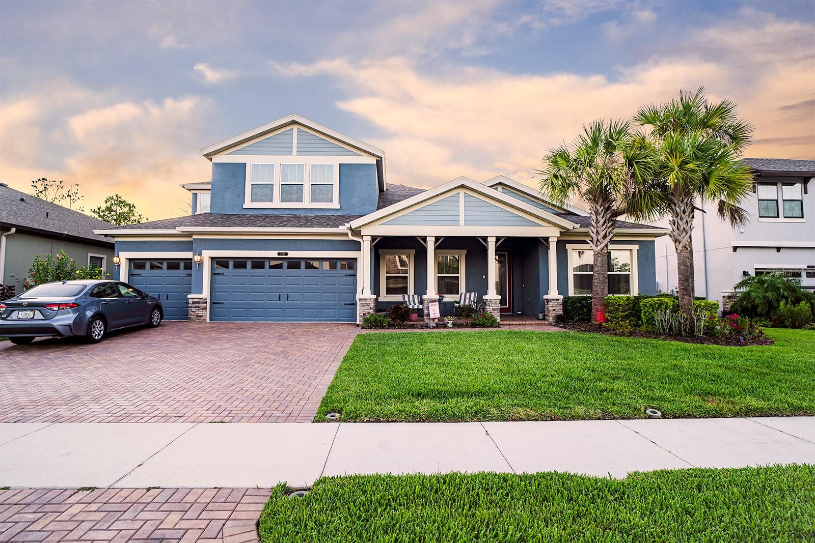 Frontage, Craftsman Style Home