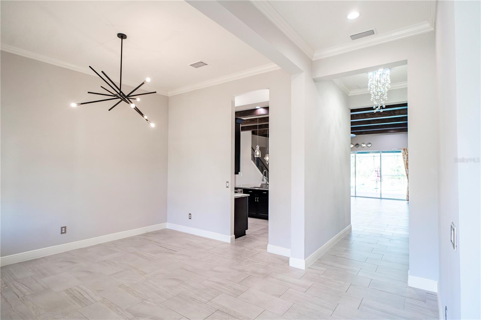 Formal dining room turned reading room vacant