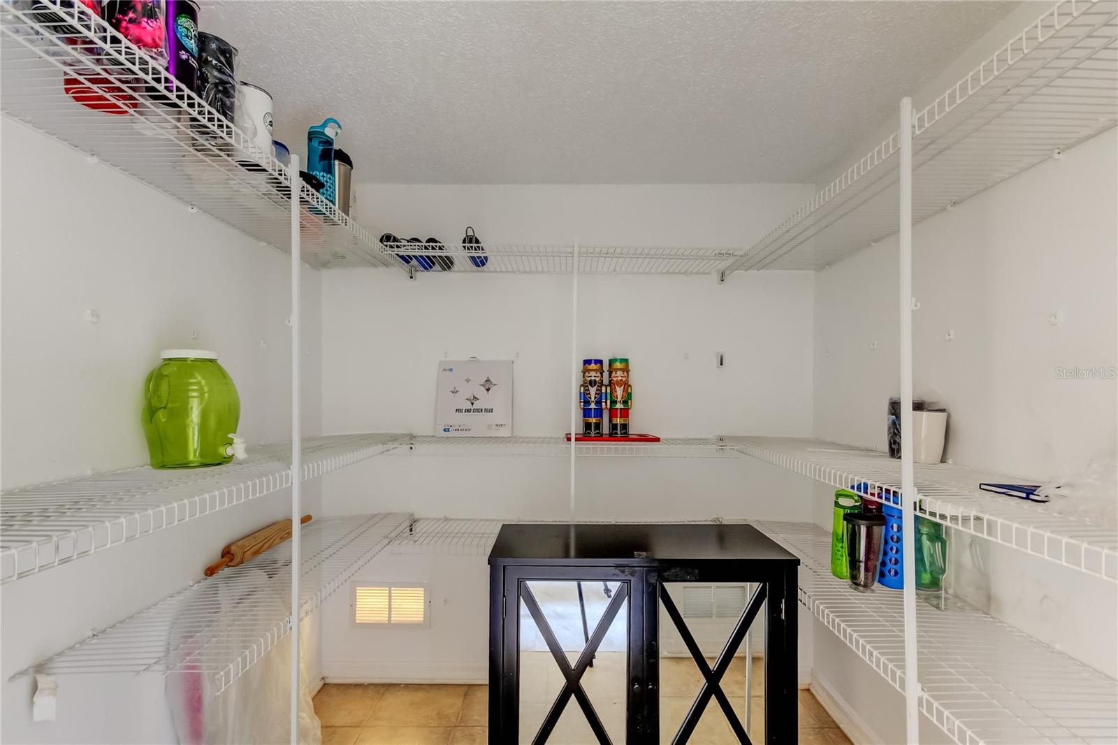 walk-in pantry