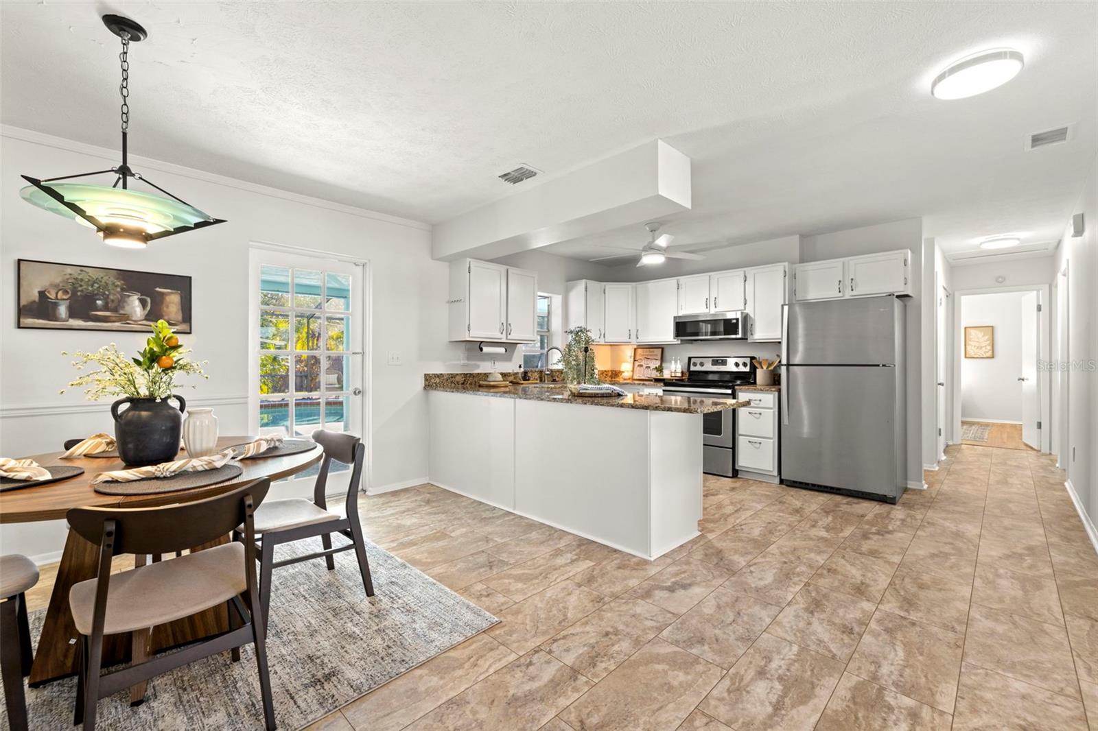 Dining Room & Kitchen