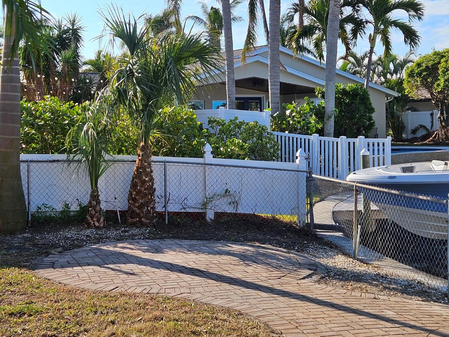 South Jacuzzi Paver Pad