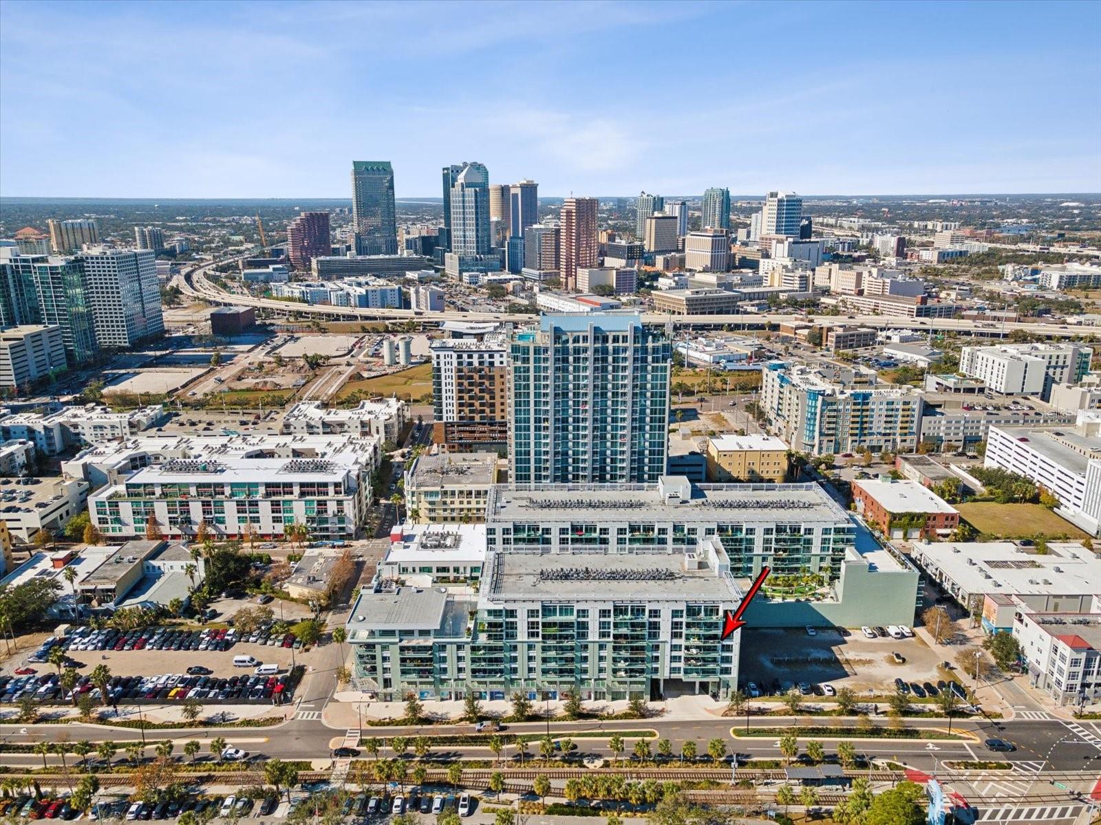 Close to Sparkman Wharf, Water Street, Amalie Arena and the Florida Aquarium