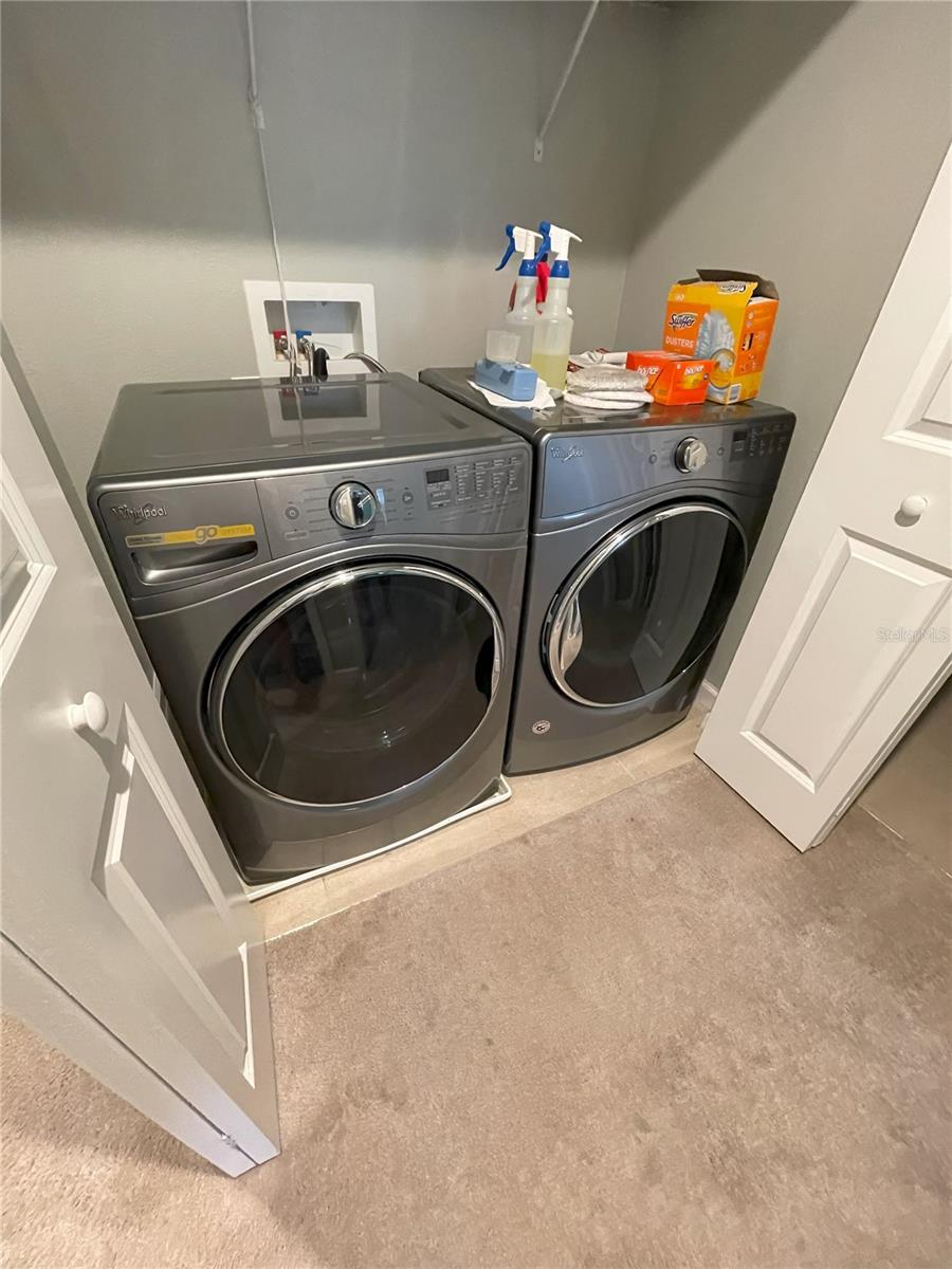 Washer/Dryer Closet